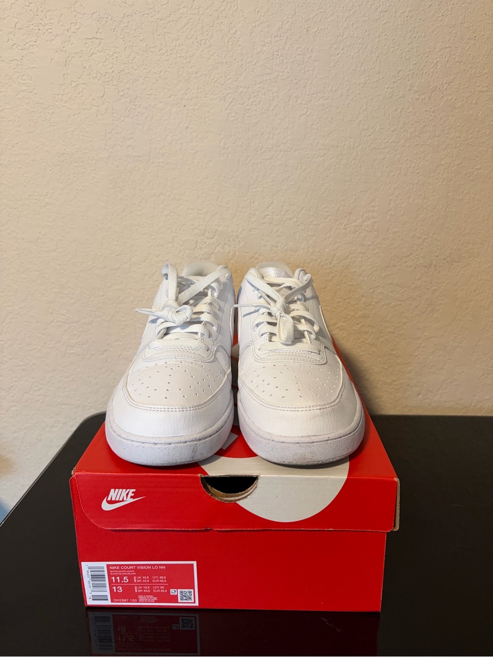 Men’s Nike Court Vision Low Size 11.5